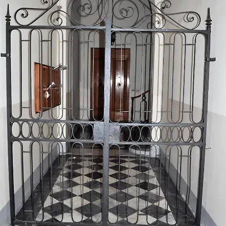 Grazioso In Centro Con Terrazza Privata * Florencie